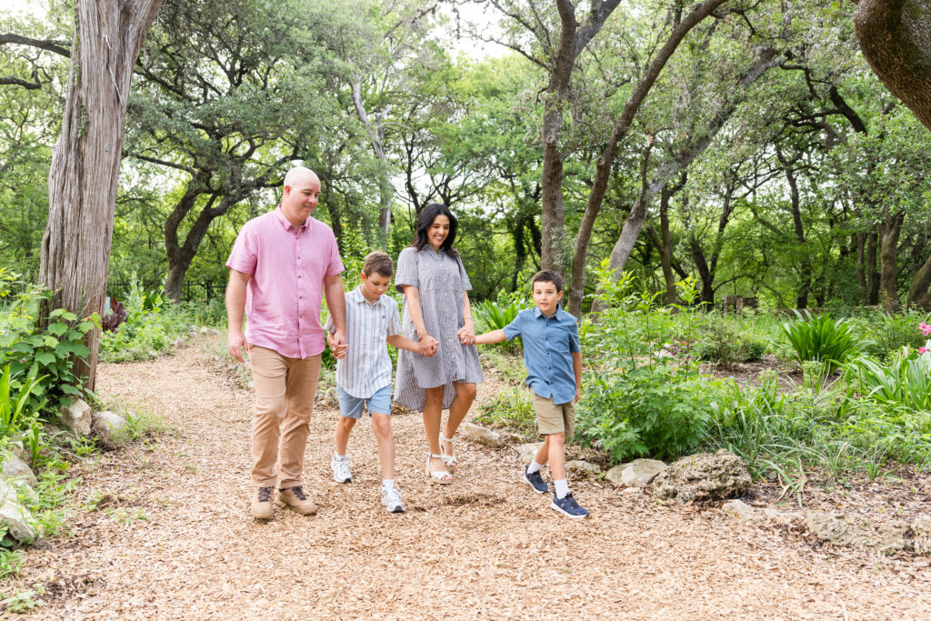 A family photography session in Austin with Alissa Cordoba Photography